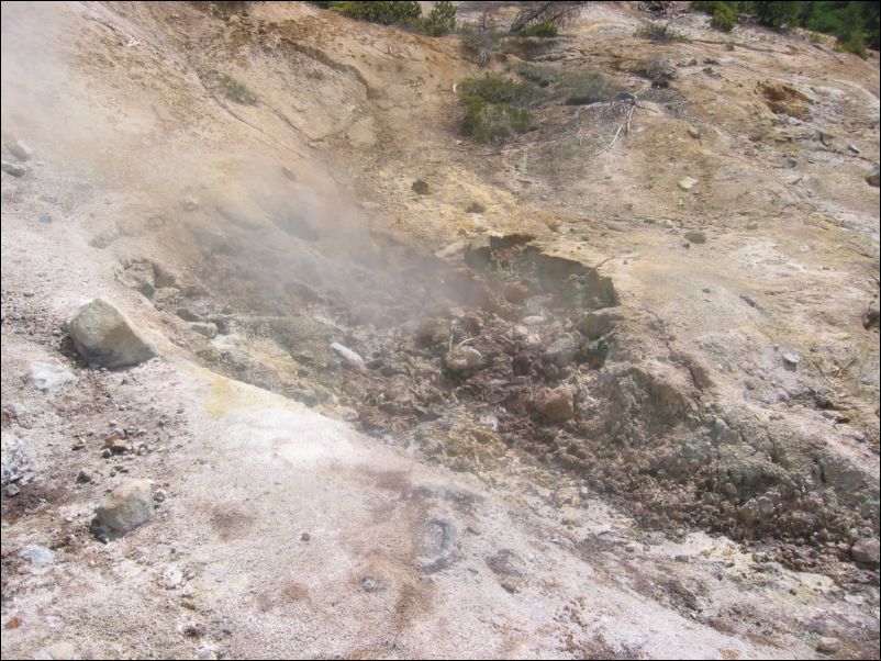 2005-07-31 Lassen (28) Steam vents